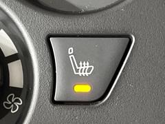 【シートヒーター】寒い日に重宝するシートヒーター！エアコンより早く温まってくれるので寒がりの人も安心ですね♪エアコンの温風は乾燥するから苦手、という方にもをおすすめです。 4