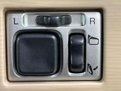 ����ư��Ǽ�ߥ顼�ۥ����ɥߥ顼����ư��Ǽ���ȤʤäƤ��ꡢ������־�Ǥ⥭�����Ĥ��ꥹ�����ޤ����ޤ��� 6