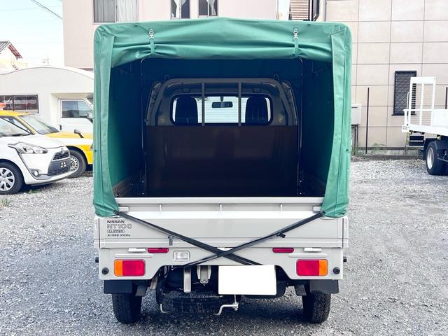 NT100クリッパートラック 幌車 走行距離1000km台 禁煙車 MT5速 AC ライトレベライザー Wエアバッグ(8枚目)