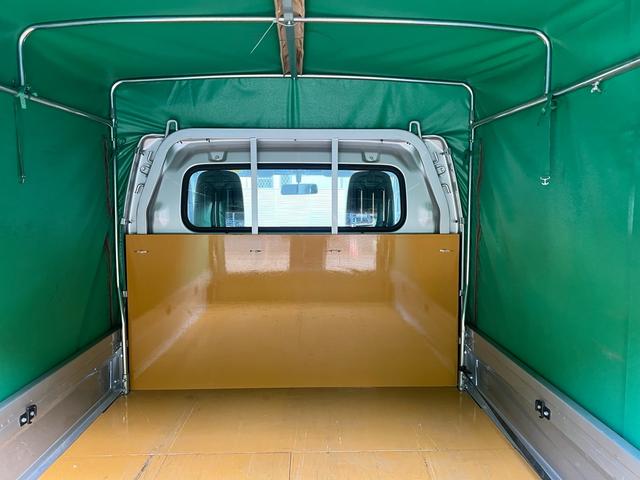 NT100クリッパートラック 幌車 走行距離1000km台 禁煙車 MT5速 AC ライトレベライザー Wエアバッグ(10枚目)