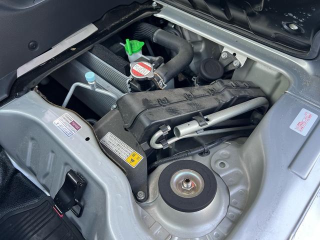 NT100クリッパートラック 幌車 走行距離1000km台 禁煙車 MT5速 AC ライトレベライザー Wエアバッグ(36枚目)