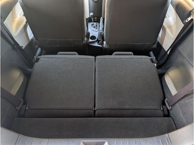 iQ 130G 車検令和9年8月 純正ナビ 地デジ Bluetooth プッシュスタート 純正AW16インチ 電動格納ミラー(37枚目)