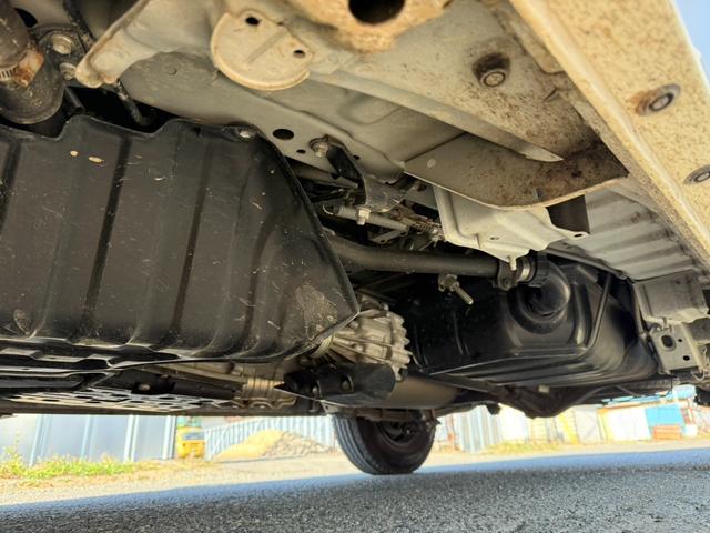 ハイエースワゴン DX ナビバックカメラ ドラレコ デジタルミラー ETC(13枚目)