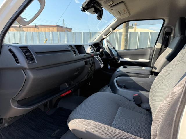 ハイエースワゴン DX ナビバックカメラ ドラレコ デジタルミラー ETC(15枚目)