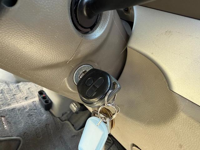 エブリイワゴン ＰＺターボスペシャル　ナビバックカメラ　両側パワースライドドア　電動サイドステップ　ヒッチメンバー　ルーフキャリア（35枚目）