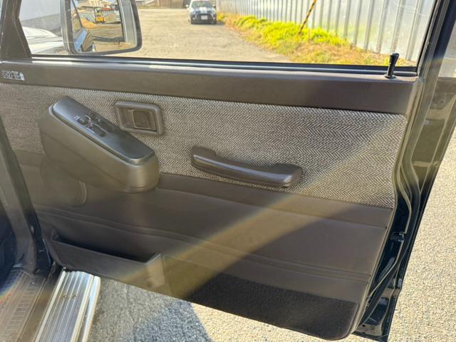 サファリ グランロード　レストア済　機械式ウインチ　ヒッチメンバー（5枚目）