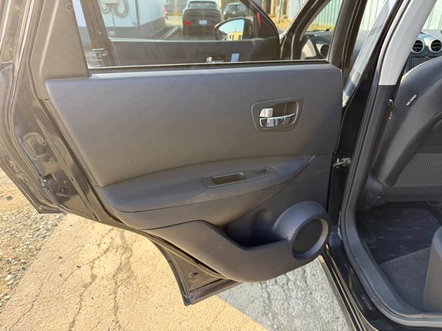 デュアリス 20G FOUR 夏冬タイヤ ナビバックカメラ ガラスサンルーフ(19枚目)