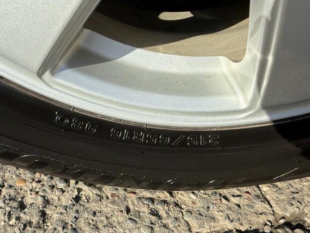 デュアリス 20G FOUR 夏冬タイヤ ナビバックカメラ ガラスサンルーフ(35枚目)