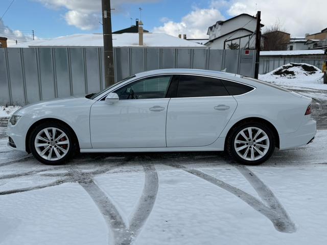 A7スポーツバック 2.0TFSIクワトロ 夏冬タイヤ 夏BBS20インチ ナビバックカメラ ETC ブレンボ 本革 パワーバックドア(42枚目)