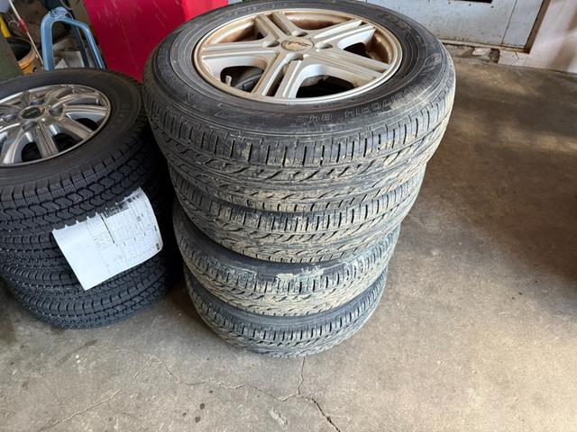 シエンタ 1.5ダイス ウェルC助手席リフトUP A 4WD 夏冬タイヤ(5枚目)