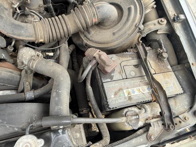 �݌ɎԂɊւ��܂��ẮA�S���̃I�[�N�V�����ⓖ�X�Ǝ����[�g����Ŏd������s���Ă���܂��B