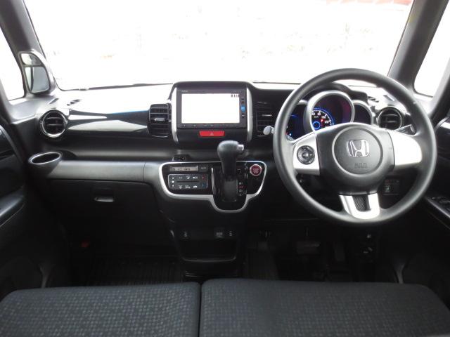 Ｎ－ＢＯＸカスタム Ｇ・Ｌパッケージ　４ＷＤ　走行５．８万ｋｍ　ＢＴ対応ナビ　ワンセグＴＶ　ＨＩＤヘッドライト　パワースライドドア　ＡＷ一式車載（4枚目）