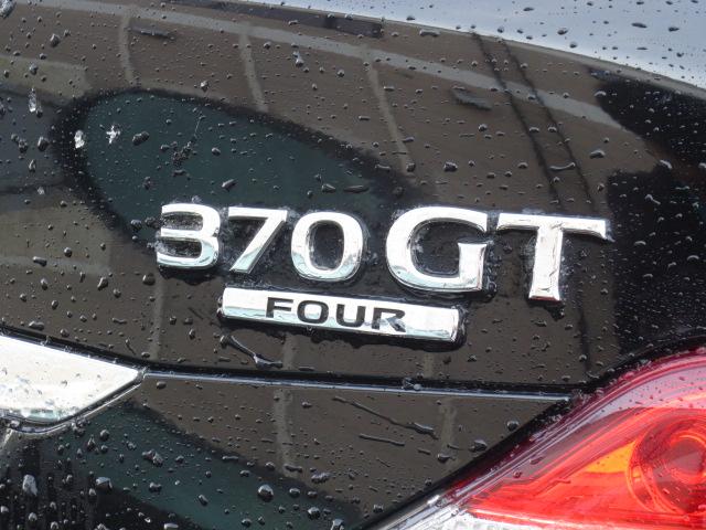 ３．７Ｌの象徴が輝きます。