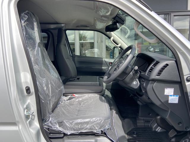ハイエースバン ＤＸ　ＧＬパッケージ　４ＷＤ　ディーゼル　ＬＥＤヘッドライト　イージークローザー（7枚目）