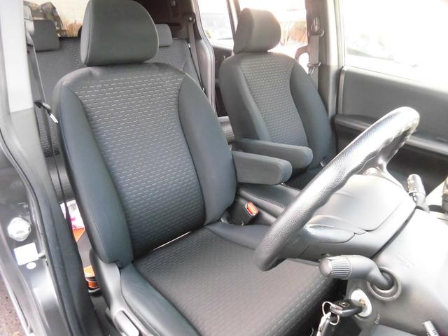 フリードスパイク Ｇ　ジャストセレクション　Ｇａｔｈｅｒｓナビ、ワンセグＴＶ　オートエアコン　ＥＴＣ　トラクションコントロール　禁煙車　左リアパワースライドドア（17枚目）