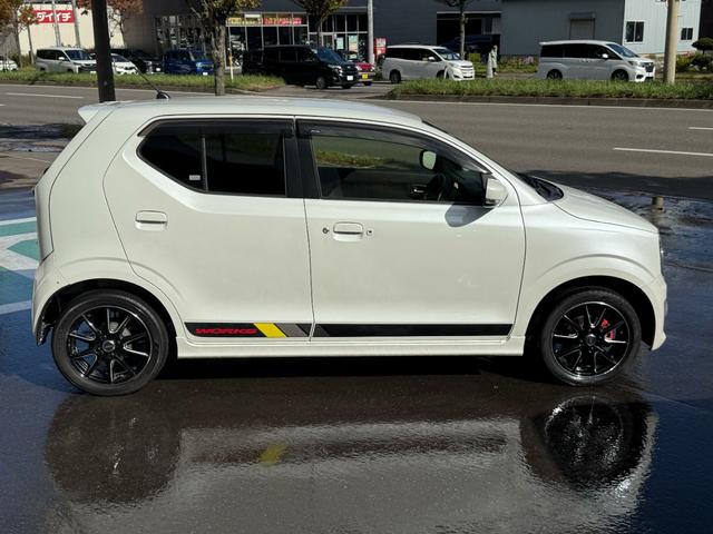 アルトワークス ベースグレード　★ターボ★社外ＡＷ★社外ナビ★ＨＩＤヘッドライト★５速マニュアル★キーレス★本州仕入れ（8枚目）