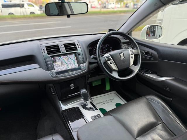 クラウン ２．５アスリートｉ－Ｆｏｕｒ　プレミアムエディション　★サンルーフ★革シート★Ｂカメラ★Ｂｌｕｅｔｏｏｔｈ★ＥＴＣ★クルコン★エンスタ★シートヒーター★シートエアコン★パワーシート★ＰＵＳＨスタート★エアバック★盗難防止システム★キーレス★ナビ★ＴＶ（46枚目）