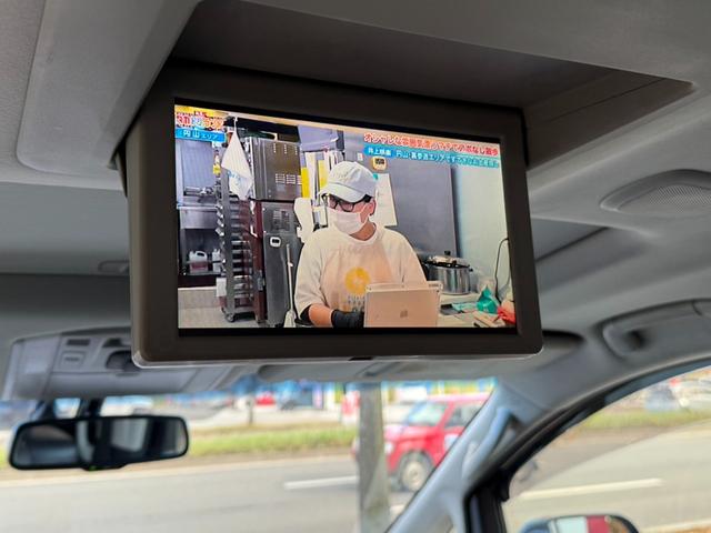 フリップダウンモニター！