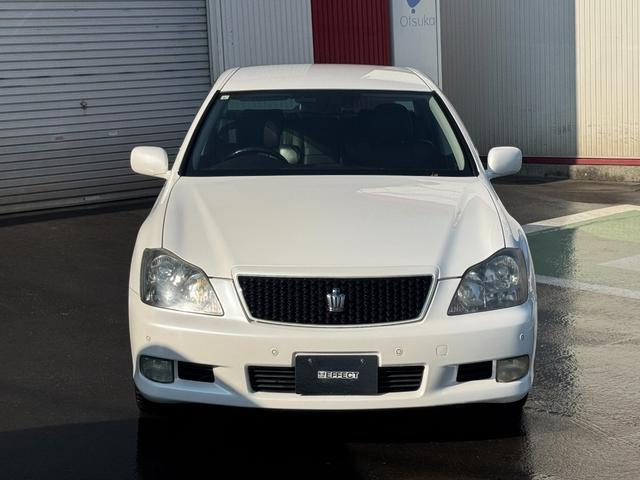 クラウン アスリートｉ－Ｆｏｕｒプレミアムエディション　★４ＷＤ★革シート★ＥＴＣ★Ｂカメラ★クルコン★シートヒーター★ＰＵＳＨスタート★キーレス★ナビ★盗難防止システム★エアバック★本州仕入れ（19枚目）