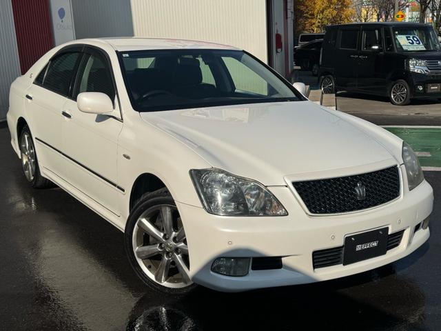 クラウン アスリートｉ－Ｆｏｕｒプレミアムエディション　★４ＷＤ★革シート★ＥＴＣ★Ｂカメラ★クルコン★シートヒーター★ＰＵＳＨスタート★キーレス★ナビ★盗難防止システム★エアバック★本州仕入れ（20枚目）