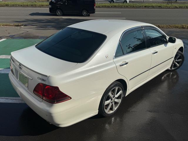 クラウン アスリートｉ－Ｆｏｕｒプレミアムエディション　★４ＷＤ★革シート★ＥＴＣ★Ｂカメラ★クルコン★シートヒーター★ＰＵＳＨスタート★キーレス★ナビ★盗難防止システム★エアバック★本州仕入れ（21枚目）