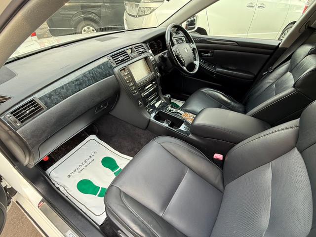 クラウン アスリートｉ－Ｆｏｕｒプレミアムエディション　★４ＷＤ★革シート★ＥＴＣ★Ｂカメラ★クルコン★シートヒーター★ＰＵＳＨスタート★キーレス★ナビ★盗難防止システム★エアバック★本州仕入れ（43枚目）