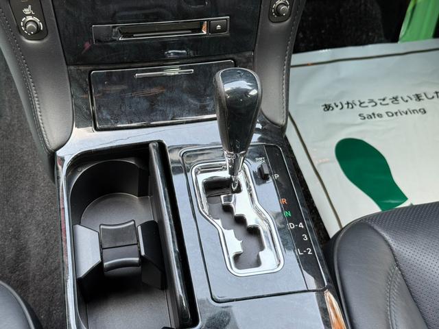 クラウン アスリートｉ－Ｆｏｕｒプレミアムエディション　★４ＷＤ★革シート★ＥＴＣ★Ｂカメラ★クルコン★シートヒーター★ＰＵＳＨスタート★キーレス★ナビ★盗難防止システム★エアバック★本州仕入れ（55枚目）