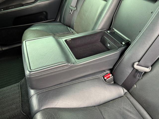 ＬＳ ＬＳ６００ｈ　Ｆスポーツ　★４ＷＤ★革シート★サンルーフ★ＴＲＤマフラー★エアロ★マークレビンソンサウンド★ロリンザＡＷ★ＥＴＣ★Ｂカメラ★Ｂｌｕｅｔｏｏｔｈ★パワーバックドア★パワーシート★キーレス★ナビ★本州仕入れ（47枚目）