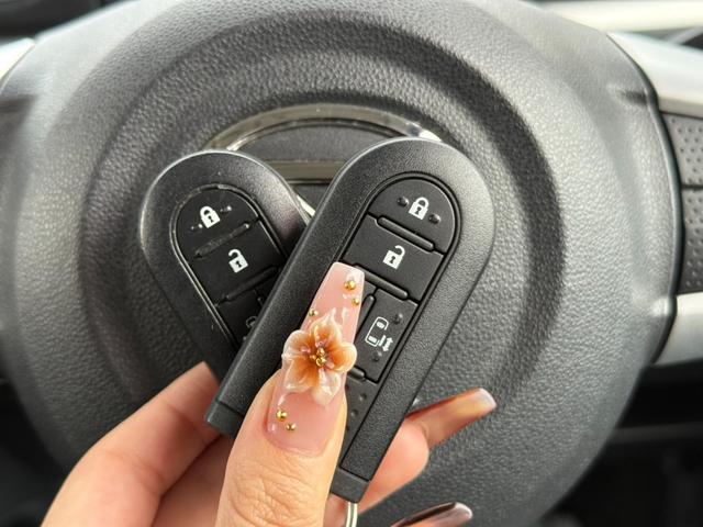 タント カスタムＲＳ　トップエディションＳＡＩＩＩ　★４ＷＤ★寒冷地仕様★両側ＰＷスライドドア★Ｂカメラ★Ｂｌｕｅｔｏｏｔｈ★シートヒーター★ＬＥＤヘッドライト★ＬＥＤフォグ★センターピラーレスドア★ナビ★ＴＶ★本州仕入れ（18枚目）