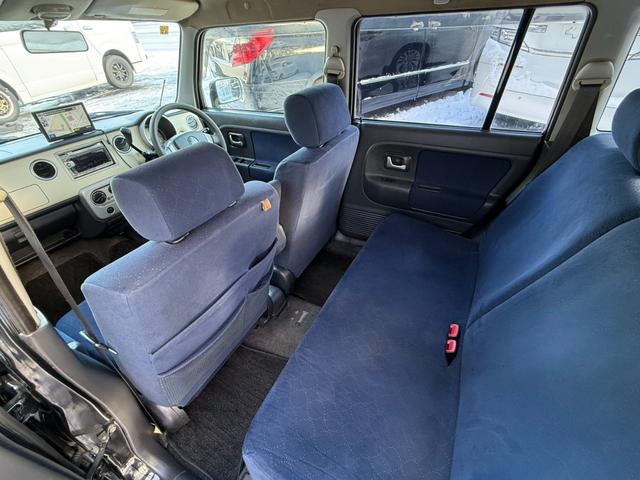 アルトラパン Ｘ　４ＷＤ　シートヒーター　エアバック　盗難防止システム　ナビ（27枚目）