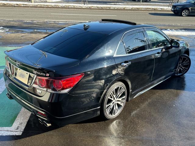 クラウンハイブリッド アスリートＧ　Ｆｏｕｒ　★４ＷＤ★サンルーフ★革シート★モデリスタエアロ★モデリスタマフラー★特別仕様ウッドハンドル★トヨタセーフティセンス★スマートキー★ナビ★ＴＶ★エアバック★盗難防止システム★本州仕入れ（5枚目）