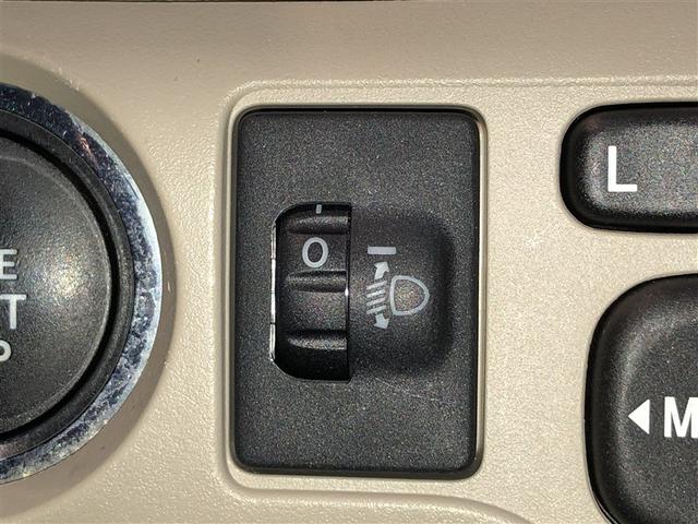 プレミオ １．８Ｘ　Ｌパッケージ　アルミホイール　ＡＵＸ接続　ＨＤＤナビ　エアコン　エアバッグ　キーレス　盗難防止システム　パワーウィンドウ　パワーステアリング　ワンオーナー　ＥＴＣ　ＡＢＳ　ＤＶＤ再生　フルセグ　スマートキー（21枚目）