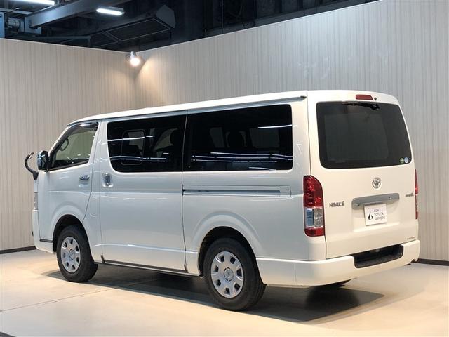 ハイエースバン ロングスーパーＧＬ　ダブルエアコン　運転席エアバッグ　ドラレコ　イモビライザー　オートエアコン　フルタイム４ＷＤ　メモリナビ　寒冷地仕様車　パワーステアリング　ワンセグＴＶ　ＥＴＣ車載器　キーレス　ＡＢＳ　ナビ＆ＴＶ（7枚目）