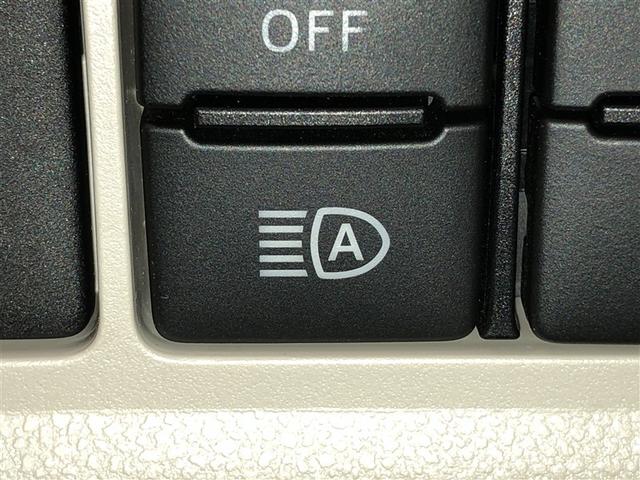 パッソ Ｘ　デュアルエアバッグ　ｉ－ｓｔｏｐ　エアコン　盗難防止装置　ベンチシート　ＡＢＳ　ミュージックプレイヤー接続可　横滑り防止機能　キーフリーシステム　衝突回避支援ブレーキ　パワーウィンドウ　スマートキー（23枚目）