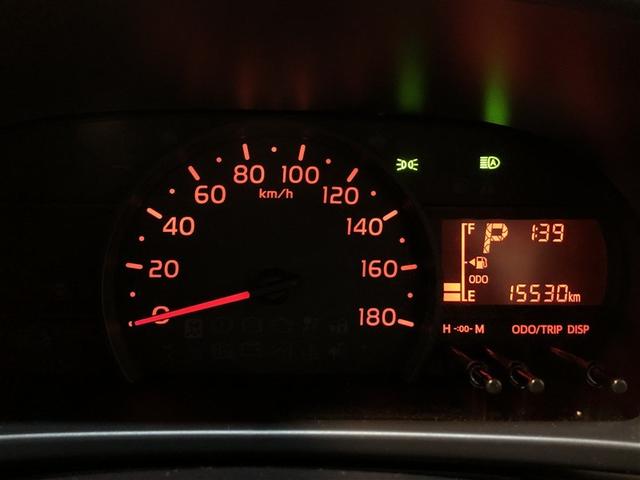 パッソ Ｘ　デュアルエアバッグ　ｉ－ｓｔｏｐ　エアコン　盗難防止装置　ベンチシート　ＡＢＳ　ミュージックプレイヤー接続可　横滑り防止機能　キーフリーシステム　衝突回避支援ブレーキ　パワーウィンドウ　スマートキー（35枚目）