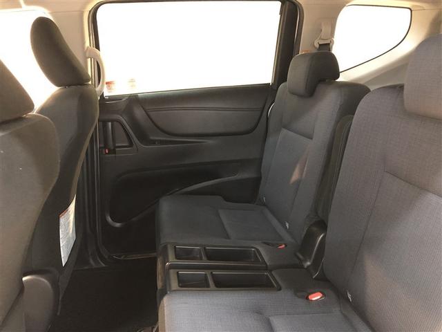 シエンタ Ｇ　衝突被害軽減　ウォークスルー　ＶＳＣ　リアカメラ　デュアルパワースライドドア　メディアプレイヤー接続　４ＷＤ車　キーフリーシステム　ＡＡＣ　パワーウインドウ　ナビ＆ＴＶ　寒冷地　三列シート　メモリナビ（11枚目）