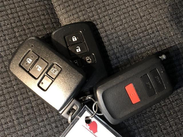 シエンタ Ｇ　衝突被害軽減　ウォークスルー　ＶＳＣ　リアカメラ　デュアルパワースライドドア　メディアプレイヤー接続　４ＷＤ車　キーフリーシステム　ＡＡＣ　パワーウインドウ　ナビ＆ＴＶ　寒冷地　三列シート　メモリナビ（22枚目）