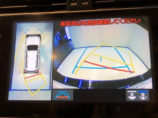 パノラミックビューモニターを装備。クルマを真上から見るように周囲を確認できます。機能の詳細は販売店スタッフまでおたずねください。