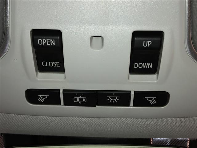 プリウス S 衝突軽減 4wd フルセグTV エアコン LEDヘッドライト バックガイドモニター クルコン 寒冷地仕様 ETC車載器 盗難防止システム メモリナビ パワーステアリング カーテンエアバック ABS(25枚目)