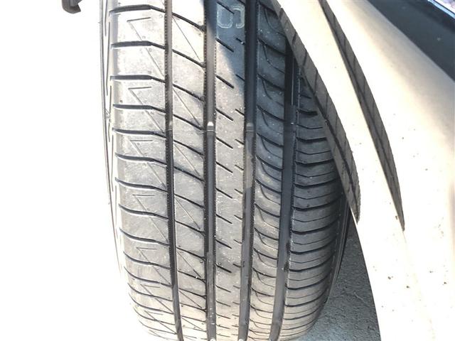 プリウス S 衝突軽減 4wd フルセグTV エアコン LEDヘッドライト バックガイドモニター クルコン 寒冷地仕様 ETC車載器 盗難防止システム メモリナビ パワーステアリング カーテンエアバック ABS(37枚目)