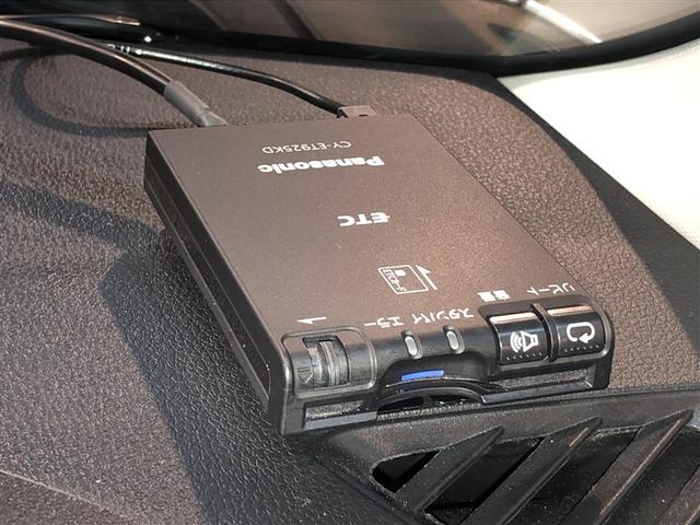 ライズ Ｚ　Ｂカメ　アイドリングＳＴＯＰ　イモビライザー　横滑り防止機能　ＬＥＤヘッドライト　寒冷地仕様　オートクルーズコントロール　アルミホイール　エアバッグ　スマートキ　４ＷＤ車　パワーウィンドウ　ＡＢＳ（22枚目）