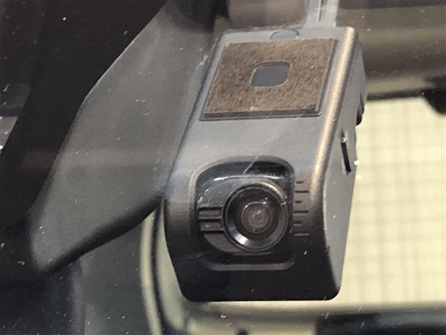 プロボックス ＧＬ　フルセグＴＶ　Ｐウインド　デュアルエアバッグ　ブレーキサポート　ナビ＆ＴＶ　ワイヤレスキー　四駆　マニュアルエアコン　ＥＴＣ車載器　パワーステアリング　エアバック　横滑り防止　ドライブレコーダー（5枚目）