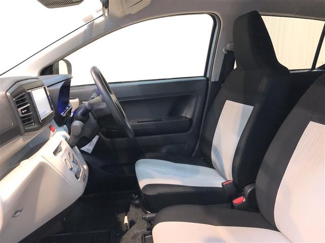 清潔で広々した座席です！是非、現車を見て体感してみてください。