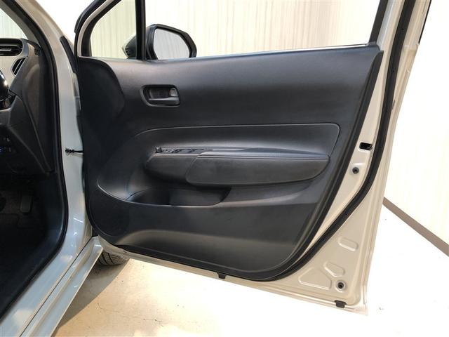 アクア Ｘ　ＡＣ１００Ｖ電源　オートエアコン　ＬＥＤヘッド　クルーズコントロール　ナビ　バックカメラ　ＥＴＣ　サイドエアバッグ　スマートキー　４ＷＤ　盗難防止システム　エアバッグ　メモリーナビ　ＥＳＣ　ＡＢＳ（12枚目）