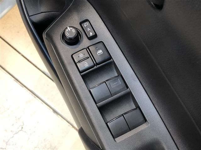 アクア Ｘ　ＡＣ１００Ｖ電源　オートエアコン　ＬＥＤヘッド　クルーズコントロール　ナビ　バックカメラ　ＥＴＣ　サイドエアバッグ　スマートキー　４ＷＤ　盗難防止システム　エアバッグ　メモリーナビ　ＥＳＣ　ＡＢＳ（13枚目）