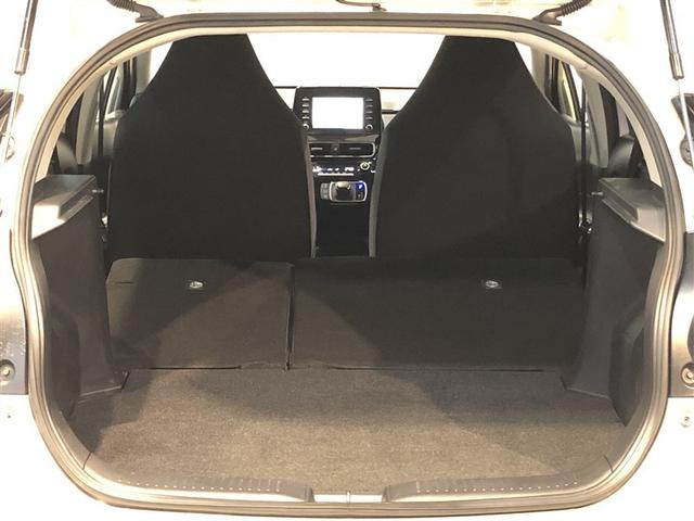 アクア Ｘ　ＡＣ１００Ｖ電源　オートエアコン　ＬＥＤヘッド　クルーズコントロール　ナビ　バックカメラ　ＥＴＣ　サイドエアバッグ　スマートキー　４ＷＤ　盗難防止システム　エアバッグ　メモリーナビ　ＥＳＣ　ＡＢＳ（35枚目）