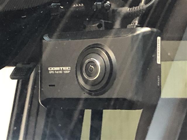 ノア Ｓｉ　ダブルバイビー　ＬＥＤヘッドランプ　オートクルーズコントロール　ナビ＆ＴＶ　両側パワースライドドア　ミュージックプレイヤー接続可　アルミホイール　ＤＶＤ再生　寒冷地　ドラレコ　ＶＳＣ　４ＷＤ　メモリーナビ　ＡＢＳ（7枚目）