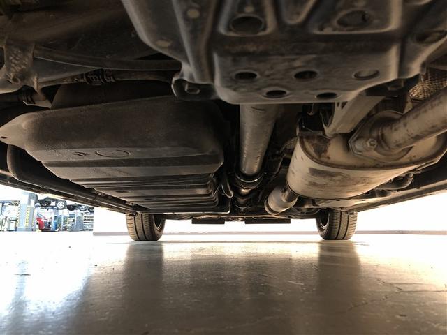 ノア Ｓｉ　ダブルバイビー　ＬＥＤヘッドランプ　オートクルーズコントロール　ナビ＆ＴＶ　両側パワースライドドア　ミュージックプレイヤー接続可　アルミホイール　ＤＶＤ再生　寒冷地　ドラレコ　ＶＳＣ　４ＷＤ　メモリーナビ　ＡＢＳ（11枚目）