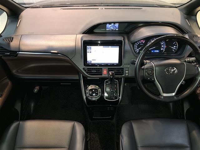 エスクァイア Ｇｉ　ドライブレコーダ　ＬＥＤヘッドライト　アルミ　両側パワースライドドア　リアオートエアコン　寒冷地仕様　クルコン　ＤＶＤ　ＥＴＣ車載器　横滑防止装置　エアバッグ　助手席エアバッグ　ウォークスルー　４ＷＤ（2枚目）