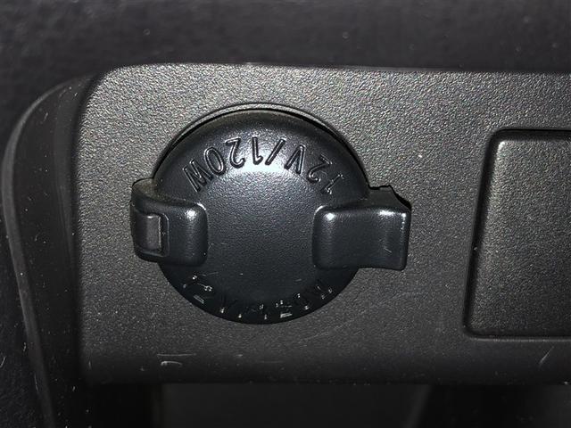 エスクァイア Ｇｉ　ドライブレコーダ　ＬＥＤヘッドライト　アルミ　両側パワースライドドア　リアオートエアコン　寒冷地仕様　クルコン　ＤＶＤ　ＥＴＣ車載器　横滑防止装置　エアバッグ　助手席エアバッグ　ウォークスルー　４ＷＤ（31枚目）